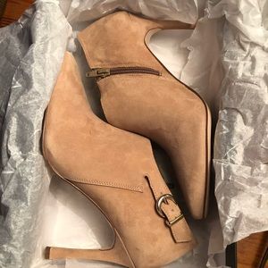 Naturalizer Taupe/Suede Bootie Pumps 7.5 WIDE